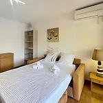 Blue Toscane T2 Terrasse, Parking Wi-fi 公寓 *