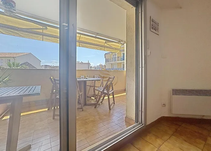 Blue Toscane • T2 + Terrasse, Garage Et Wi-fi Lägenhet *