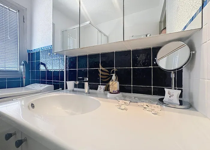 Blue Toscane • T2 + Terrasse, Garage Et Wi-fi Appartamento