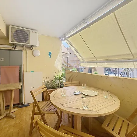 Blue Toscane • T2 + Terrasse, Garage Et Wi-fi * Sainte-Maxime