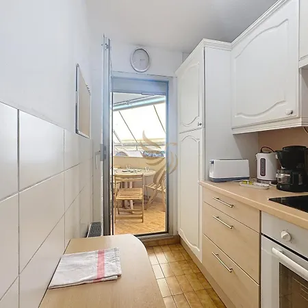 Blue Toscane • T2 + Terrasse, Garage Et Wi-fi Apartment *